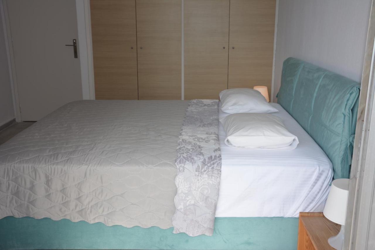 Luca Apartments PalaiónTsiflíkion 외부 사진
