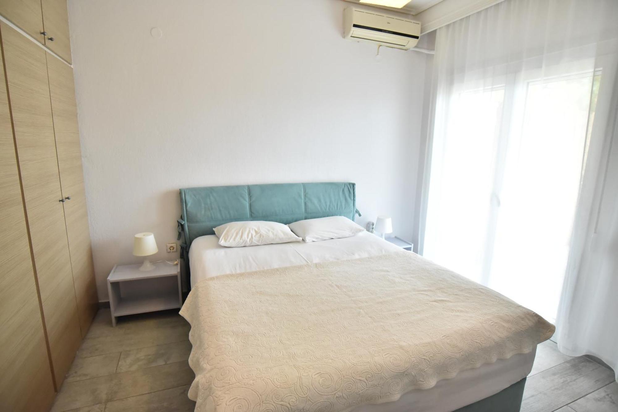 Luca Apartments PalaiónTsiflíkion 외부 사진