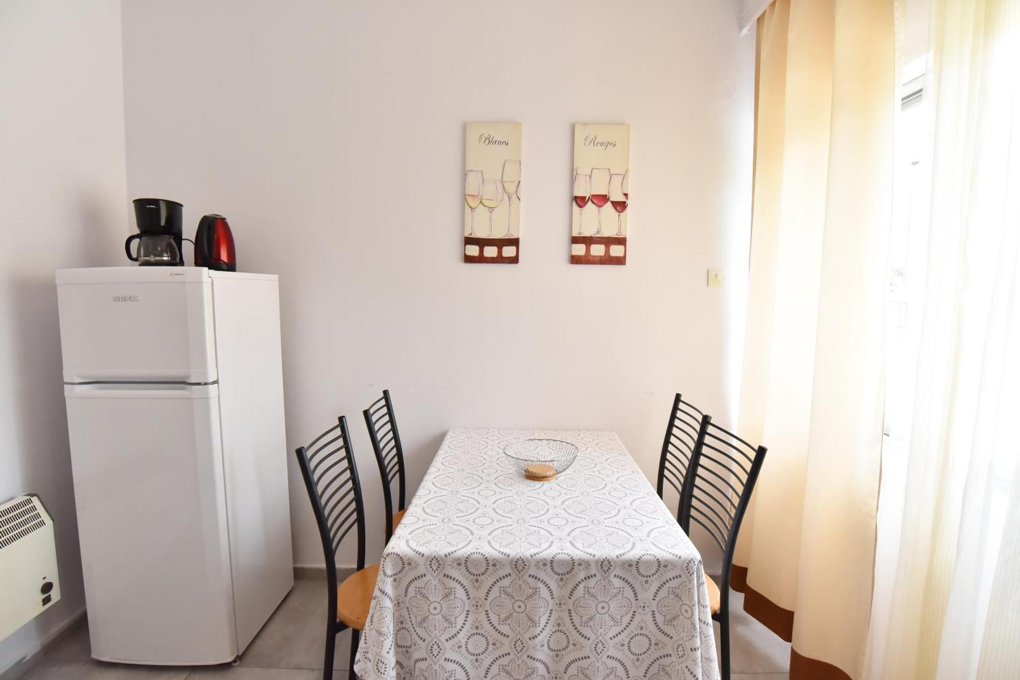 Luca Apartments PalaiónTsiflíkion 외부 사진