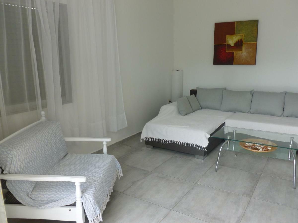 Luca Apartments PalaiónTsiflíkion 외부 사진